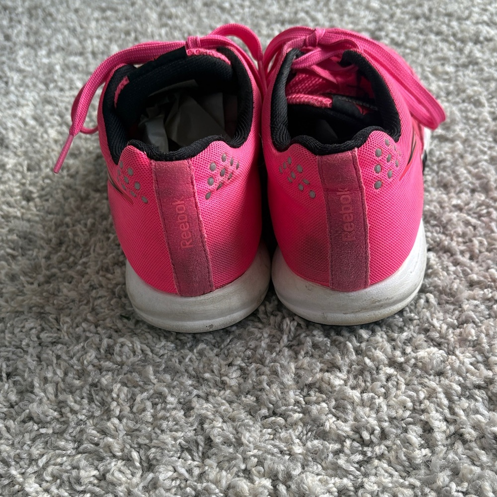 Reebok Women's Vibrant Pink CrossFit Shoes - Picture 5 of 6